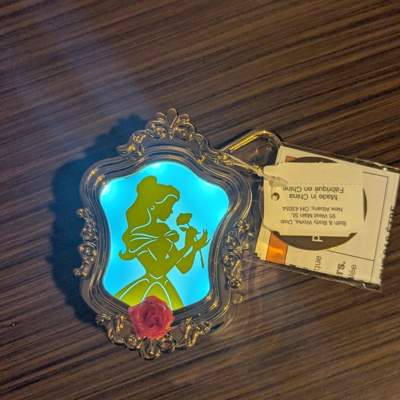 Bath & Body Works Light Up Belles Mirror Pocketbac - Picture 1 of 2